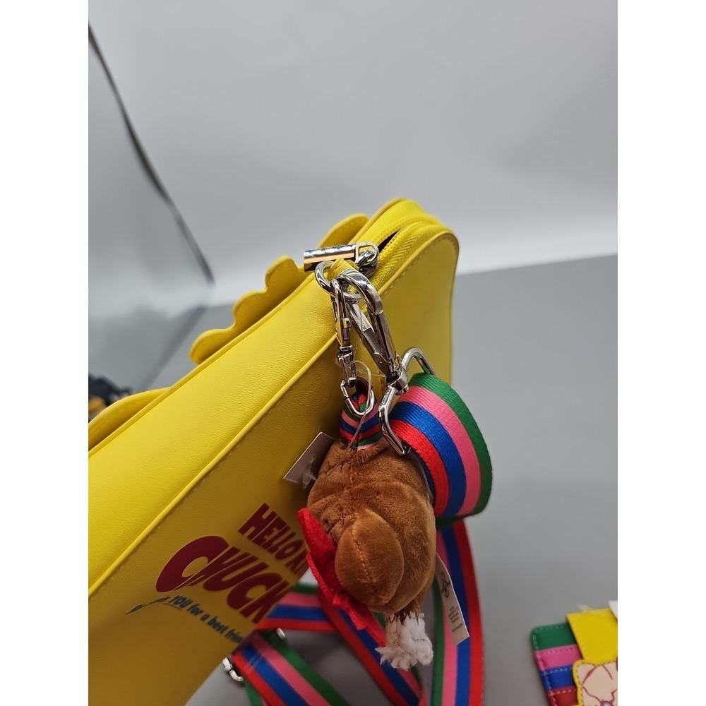 Universal Studios Hello Kitty Chucky Crossbody Bag Purse w Plush Bear NEW Sanrio - Picture 7 of 7